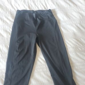 Oiselle Scantron Capris